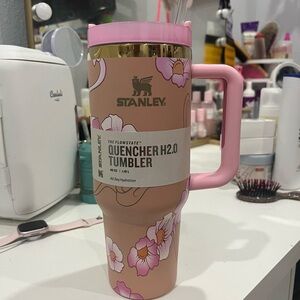 STANLEY X BARBIE PEACH 40oz STANLEY